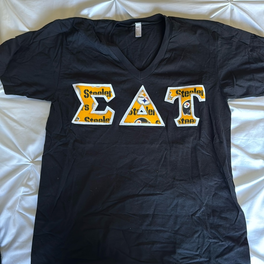 Sigma Delta Tau T shirt